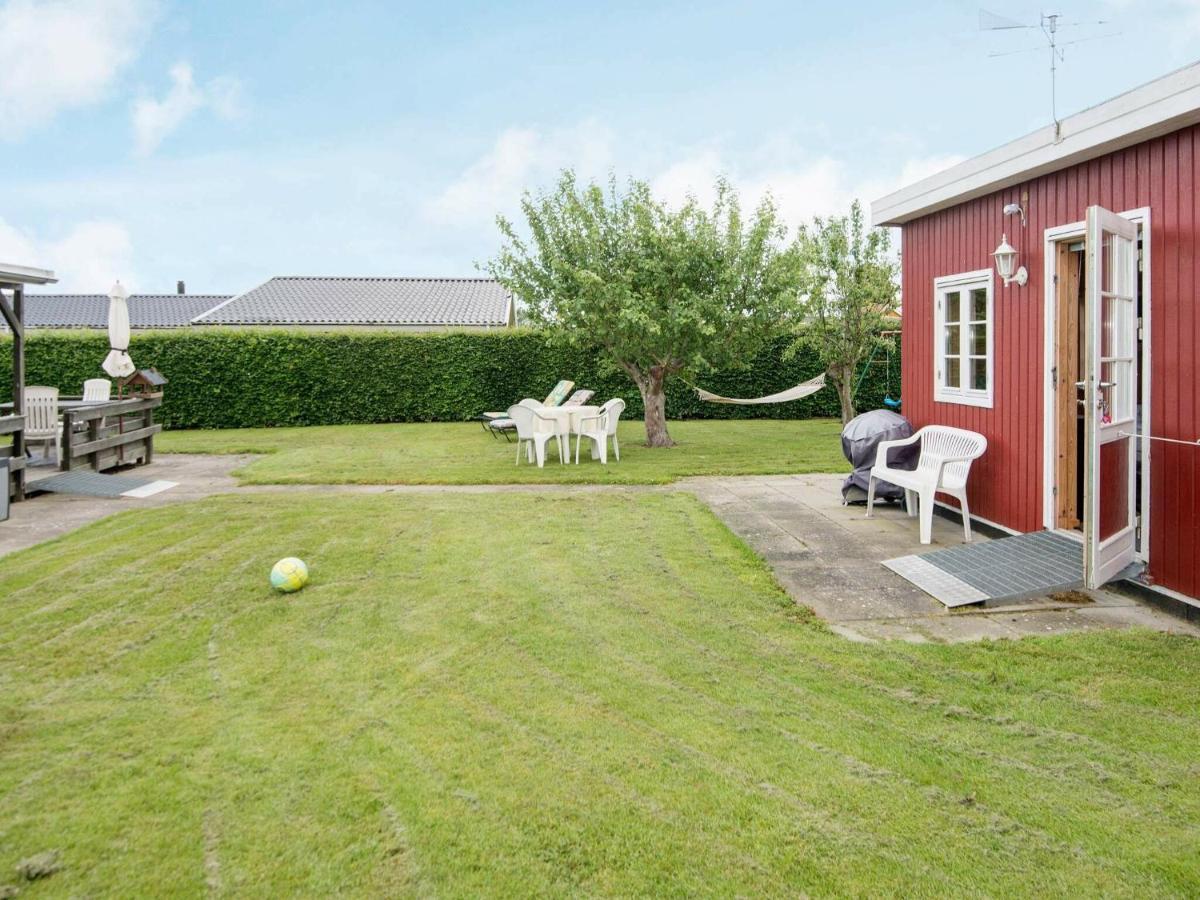 4 Person Holiday Home In Haderslev Bagian luar foto