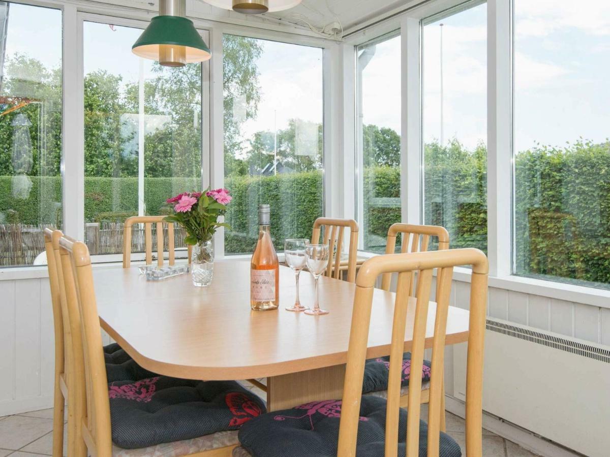 4 Person Holiday Home In Haderslev Bagian luar foto